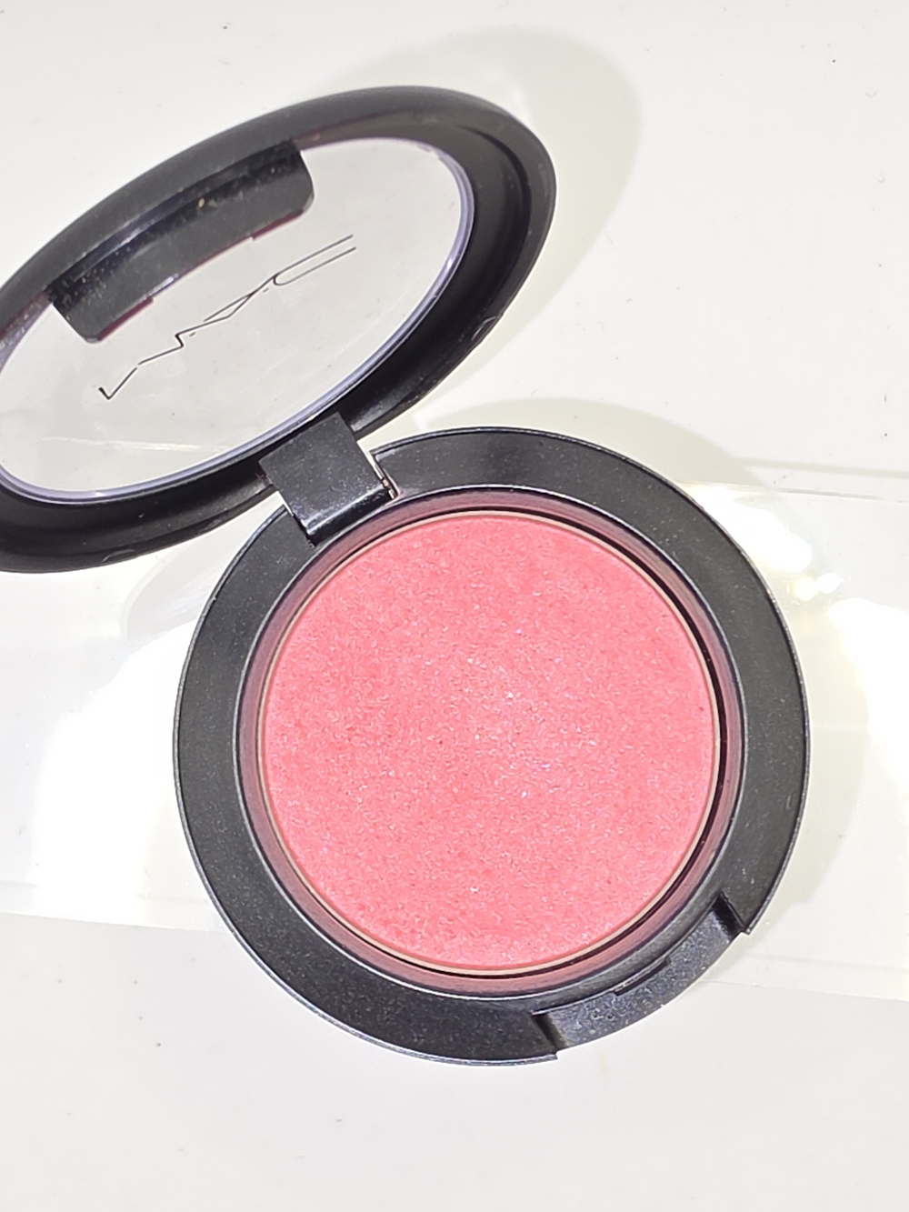 DISCONTINUED MAC POWDER BLUSH- "DOLLYMIX" **OG FORMULA!**